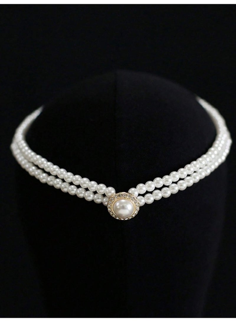veya A Necklace Adorned With A Diamond Bearl And Matching Earrings Complete This Elegant And Feminine Set. The Set Highlights The Delicate Details And Luster Of The Bearls, Making It The Berfect Choice For Special Occasions Or Even Everyday Wear. - Image 5